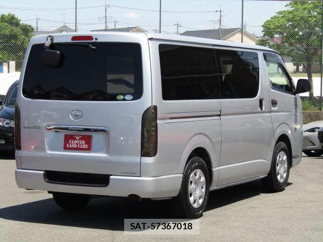 Toyota REGIUSACE VAN 2018-10 8850508-12
