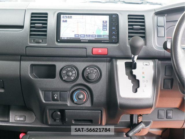 Toyota REGIUSACE VAN 2017-04 8849899-20
