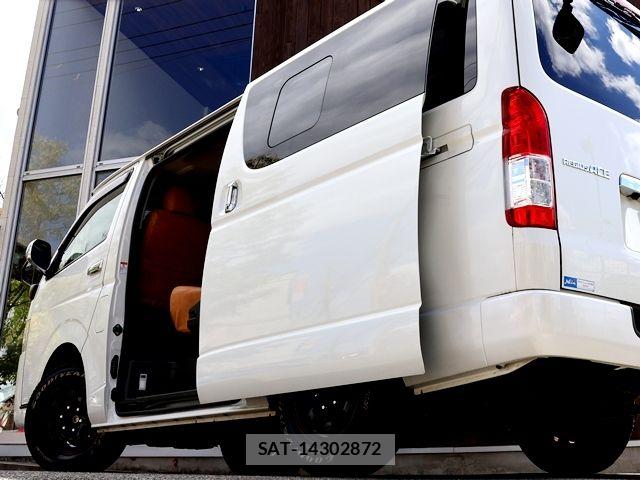 Toyota REGIUSACE VAN 2019-11 8884253-11
