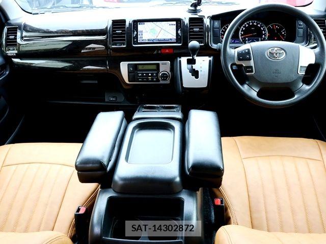 Toyota REGIUSACE VAN 2019-11 8884253-1