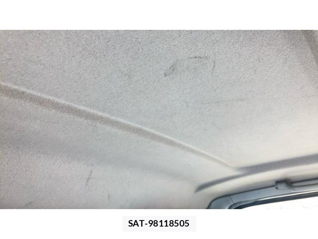 Toyota REGIUSACE VAN 1999-11 8159116-24