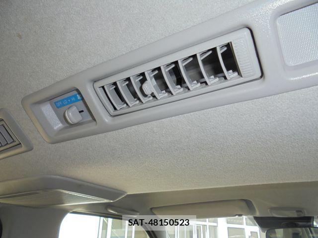 Toyota REGIUSACE VAN 2019-03 1372438-18