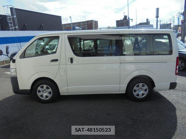 Toyota REGIUSACE VAN 2019-03 1372438-8