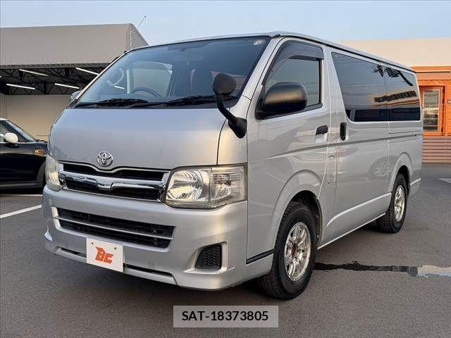 Toyota REGIUSACE VAN 2012-01 8209853-9