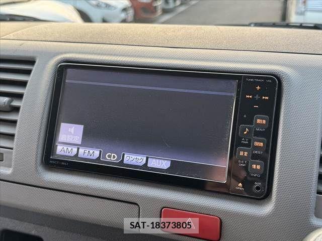 Toyota REGIUSACE VAN 2012-01 8209853-27
