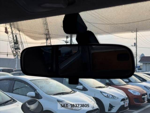 Toyota REGIUSACE VAN 2012-01 8209853-29