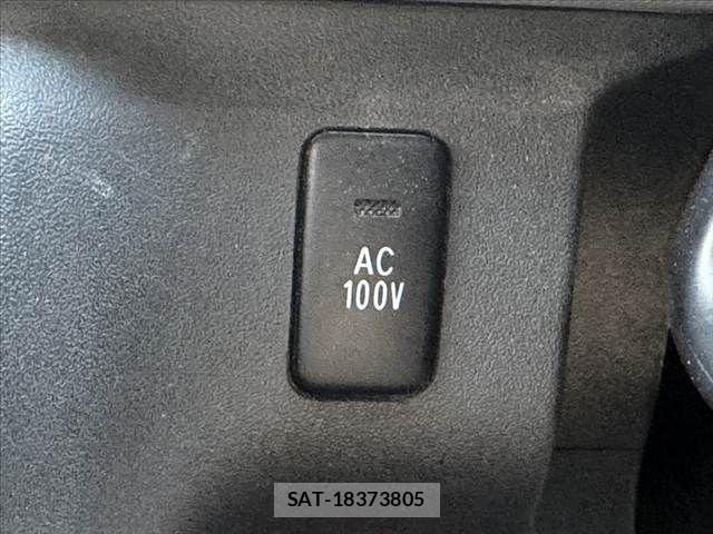 Toyota REGIUSACE VAN 2012-01 8209853-4