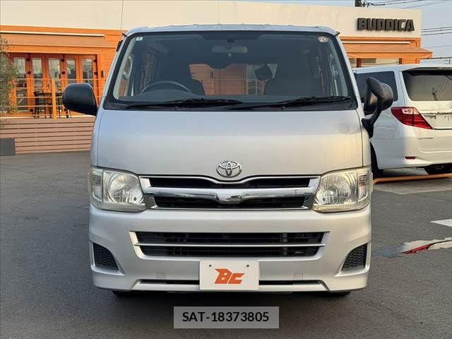 Toyota REGIUSACE VAN 2012-01 8209853-8