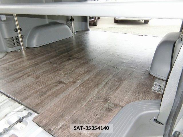 Toyota REGIUSACE VAN 2009-06 691844-17