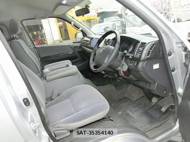 Toyota REGIUSACE VAN 2009-06 691844-2
