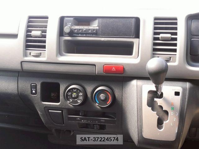 Toyota REGIUSACE VAN 2011-01 1141806-1