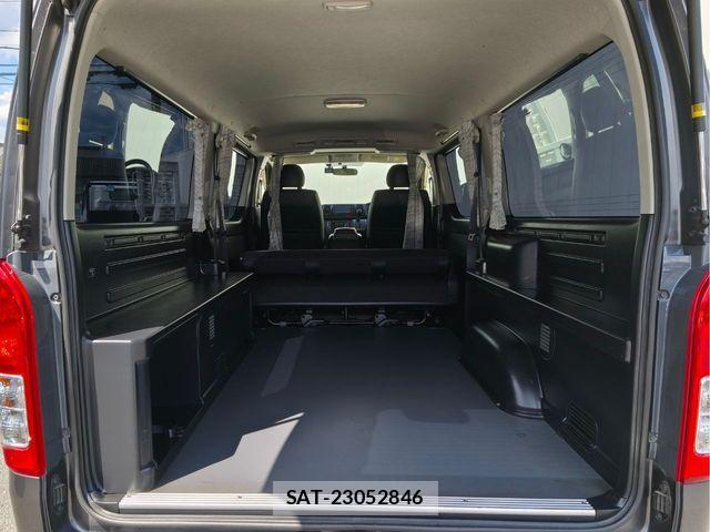 Toyota REGIUSACE VAN 2016-09 1169548-7