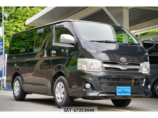 Toyota REGIUSACE VAN 2011-03 1198556-0