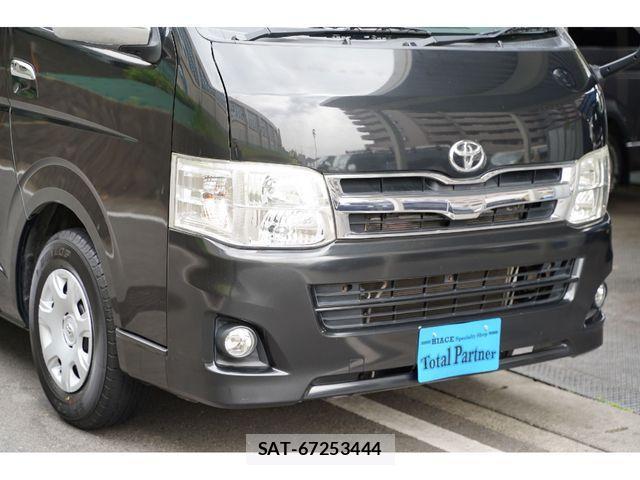 Toyota REGIUSACE VAN 2011-03 1198556-1