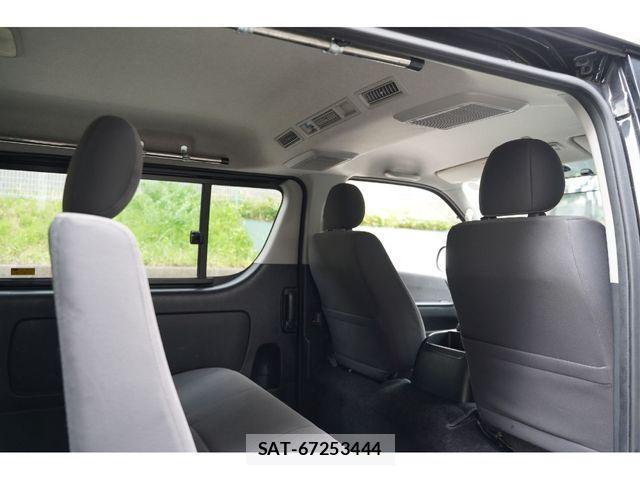 Toyota REGIUSACE VAN 2011-03 1198556-25