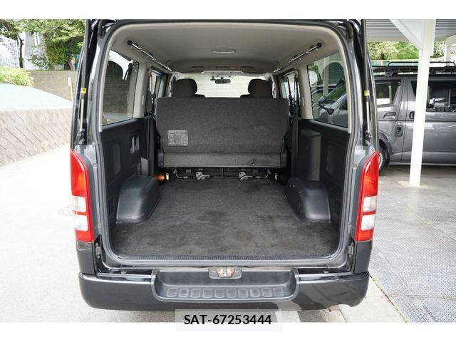 Toyota REGIUSACE VAN 2011-03 1198556-26