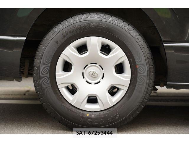 Toyota REGIUSACE VAN 2011-03 1198556-3