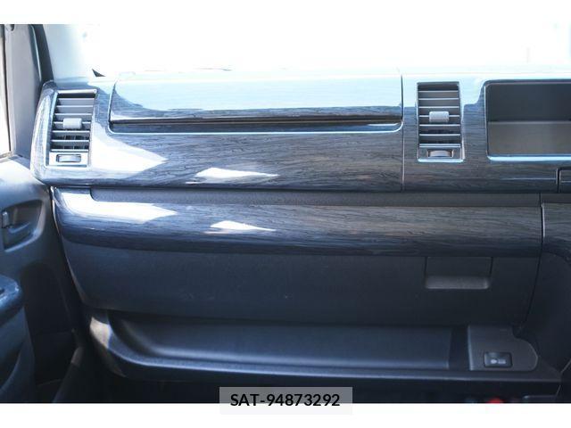 Toyota REGIUSACE VAN 2013-05 1198558-15