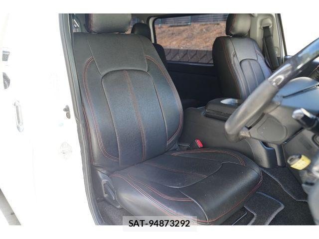 Toyota REGIUSACE VAN 2013-05 1198558-17