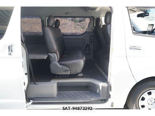 Toyota REGIUSACE VAN 2013-05 1198558-18