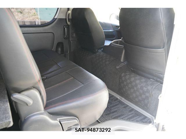 Toyota REGIUSACE VAN 2013-05 1198558-20