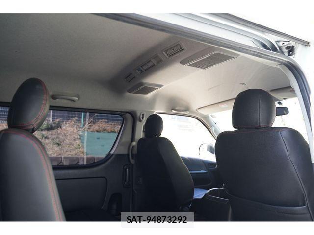 Toyota REGIUSACE VAN 2013-05 1198558-21