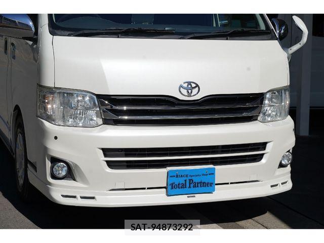 Toyota REGIUSACE VAN 2013-05 1198558-3