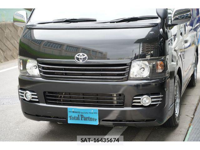Toyota REGIUSACE VAN 2009-12 1259017-1