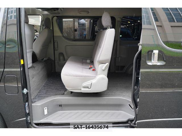 Toyota REGIUSACE VAN 2009-12 1259017-25