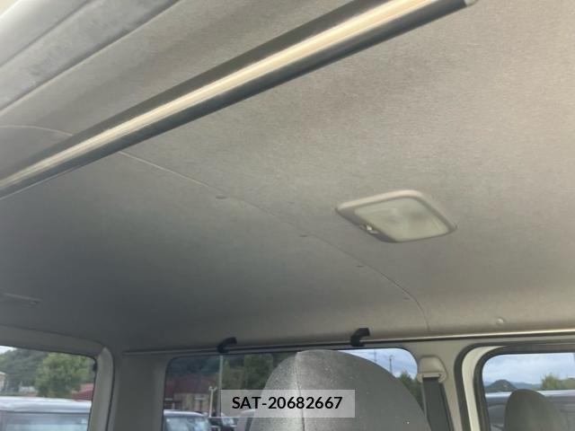 Toyota REGIUSACE VAN 2016-10 1293589-12