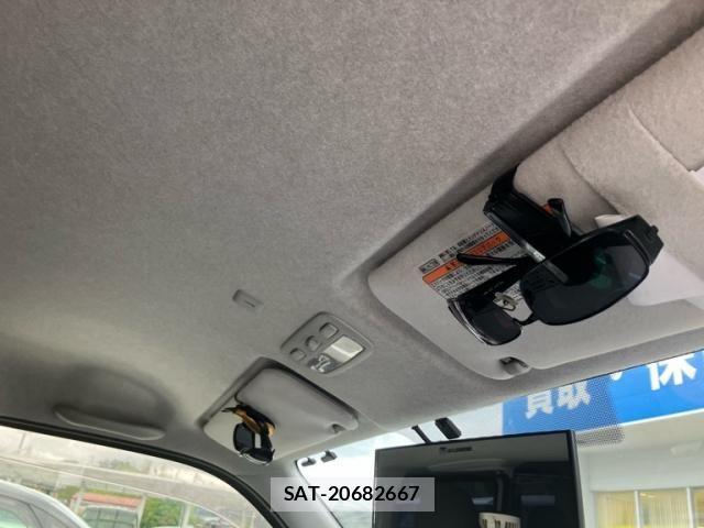 Toyota REGIUSACE VAN 2016-10 1293589-18