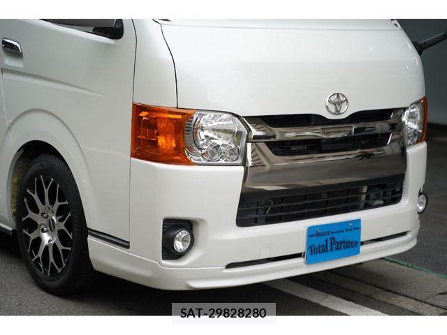 Toyota REGIUSACE VAN 2018-02 1304003-10