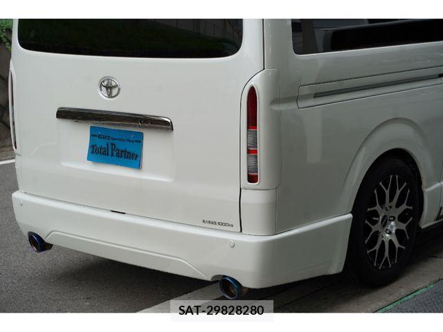 Toyota REGIUSACE VAN 2018-02 1304003-14