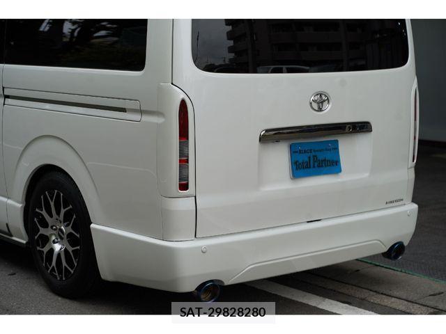 Toyota REGIUSACE VAN 2018-02 1304003-18
