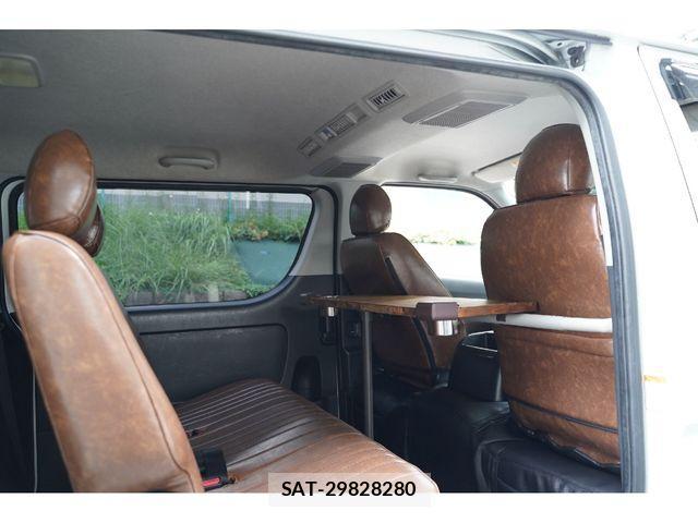 Toyota REGIUSACE VAN 2018-02 1304003-22