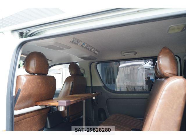 Toyota REGIUSACE VAN 2018-02 1304003-29