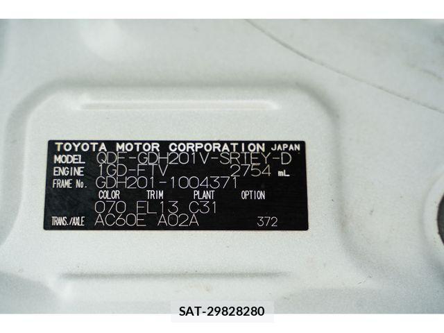Toyota REGIUSACE VAN 2018-02 1304003-3