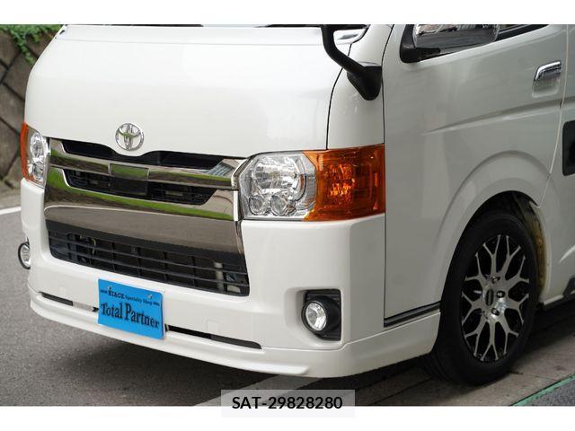 Toyota REGIUSACE VAN 2018-02 1304003-6