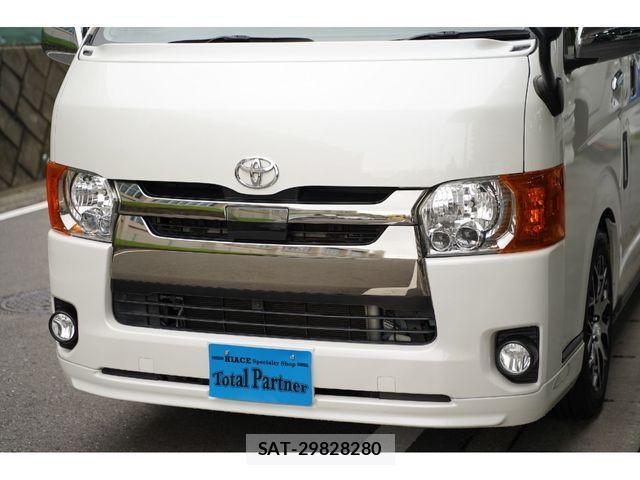 Toyota REGIUSACE VAN 2018-02 1304003-8