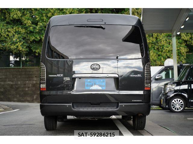 Toyota REGIUSACE VAN 2012-09 1372439-17