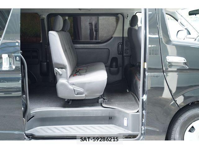 Toyota REGIUSACE VAN 2012-09 1372439-22