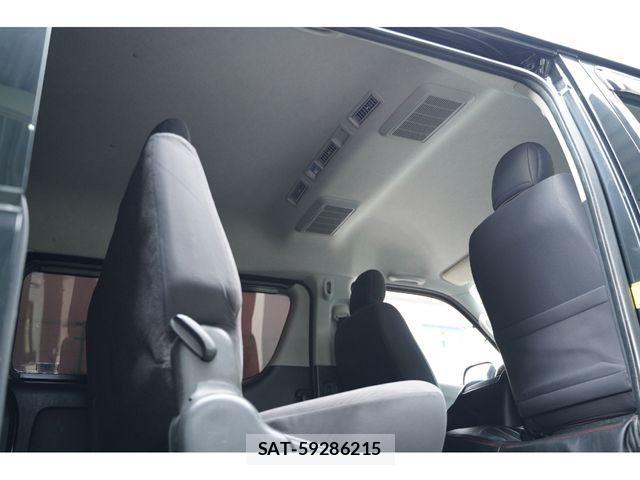 Toyota REGIUSACE VAN 2012-09 1372439-25
