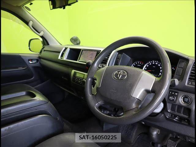 Toyota REGIUSACE VAN 2017-07 1381642-15
