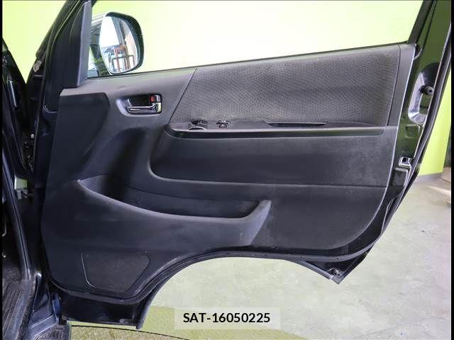 Toyota REGIUSACE VAN 2017-07 1381642-18