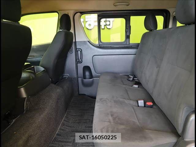 Toyota REGIUSACE VAN 2017-07 1381642-22