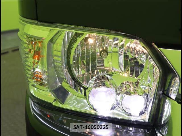Toyota REGIUSACE VAN 2017-07 1381642-27