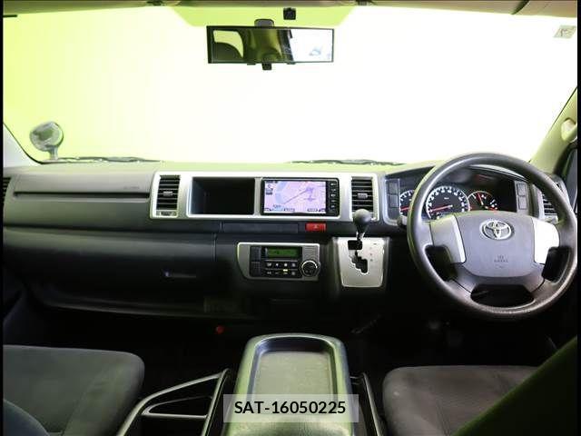 Toyota REGIUSACE VAN 2017-07 1381642-2