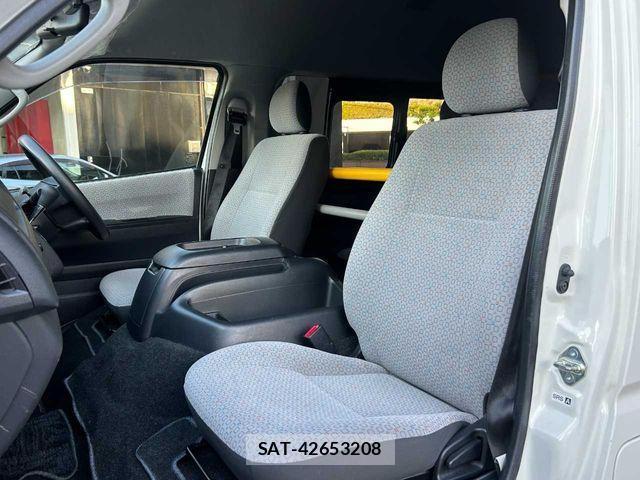 Toyota REGIUSACE VAN 2017-07 1430104-17