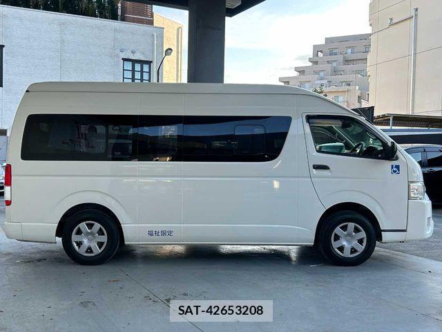 Toyota REGIUSACE VAN 2017-07 1430104-25
