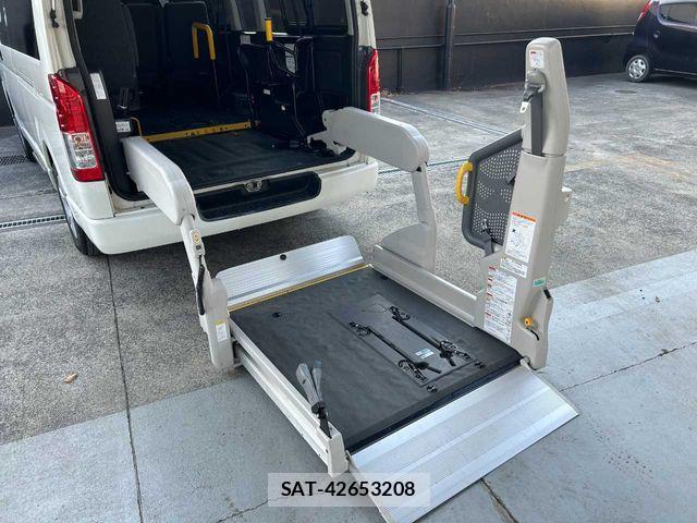 Toyota REGIUSACE VAN 2017-07 1430104-8
